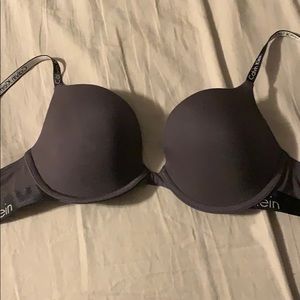 Calvin Klein Tshirt bra
